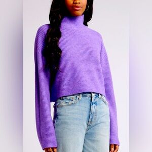 BP cozy oversized mock neck sweater size S in lavender
